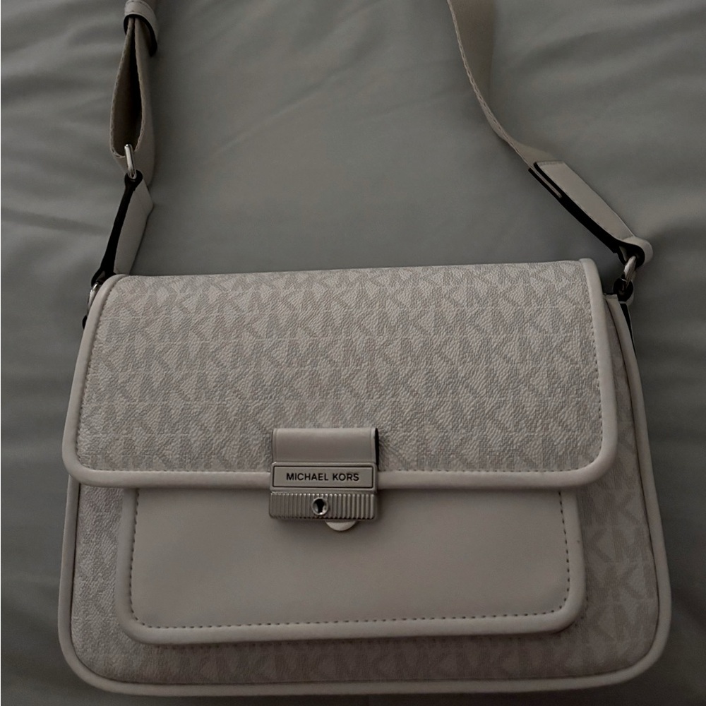 Michael Kors crossbody